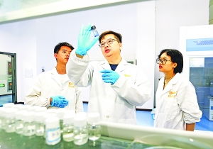 今日貴安 新材料技術研發引領創新熱土生機勃發